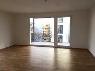 2-Zimmer-Wohnung im Luisenhof, Tageslichtbad, EBK, Balkon