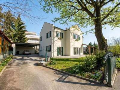 Familienwohntraum in Graz-Mariatrost: Generalsaniertes Einfamilienhaus mit großem Garten &amp; sonniger Terrasse | 180 m² WF | 7 Zimmer | Top Infrastruktur