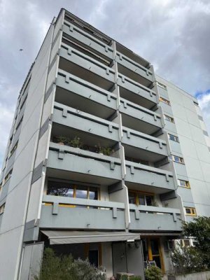 Traumhafter Blick über die Dächer der MZ-Neustadt-3ZKB mit großem Sonnenbalkon,TG-Stellplatz möglich