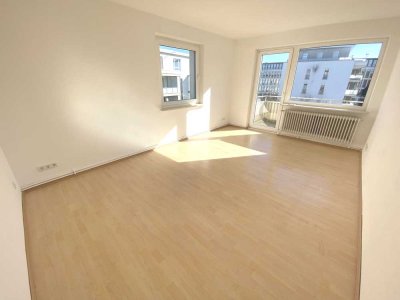 Modernisierte 2 Zi.-Whg. mit Balkon in BS- westl. Ringgebiet, Nähe Sophienstr.