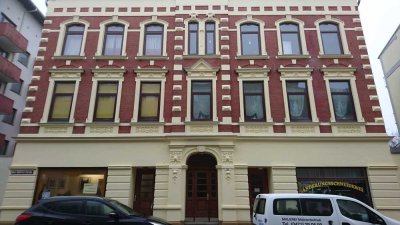 Attraktive und modernisierte 2-Zimmer-DG-Wohnung in Bremerhaven