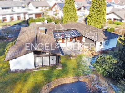 Einmalige Gelegenheit: Großzügiges Anwesen in Waldrandlage