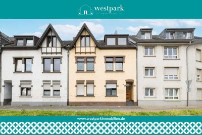 Gepflegtes 3-Parteienhaus in Krefeld-Uerdingen – Solide Kapitalanlage mit Entwicklungspotenzial