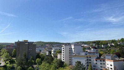 Attraktive 4,5-Zimmer-Attikawohnung in Stuttgart-Botnang