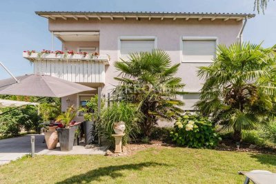 Modernisiertes Zweifamilienhaus mit parkähnlichem Garten in ruhiger Lage von Neckarsulm