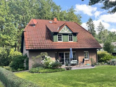 ***CHARMANTES LANDHAUS IM FRIESENSTIL – PLATZ, RUHE UND NATURIDYLLE IN APPEL***