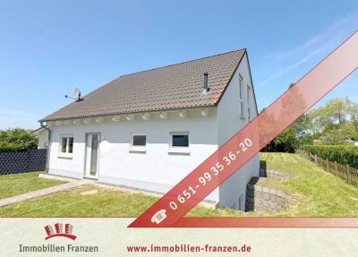 Osburg: vollständig renoviertes, energieeffizientes und einzugsbereites Einfamilienhaus mit bester V