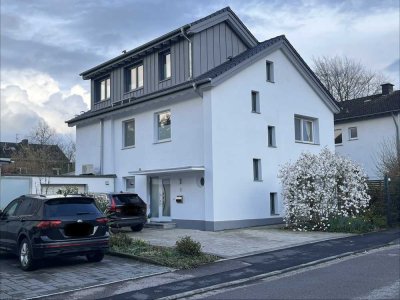 Geräumiges Haus in Aachen-Richterich (freistehend mit Garten)