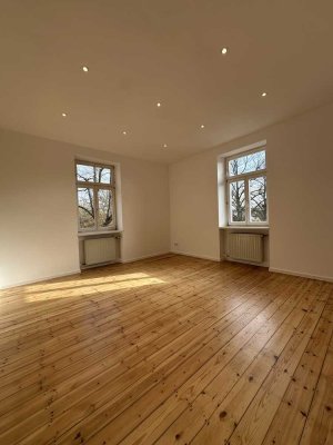 Renovierte 3-ZKB inkl. neuer Einbauküche in bester Lage