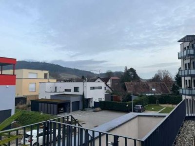 Neuwertige 3-Raum-Wohnung mit Balkon in Offenburg