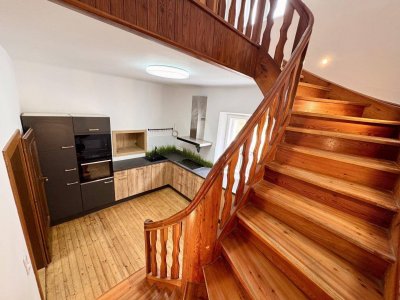 Top-Anlegerobjekt: vermietete Maisonette mit soliden Mieteinnahmen und Flusszugang