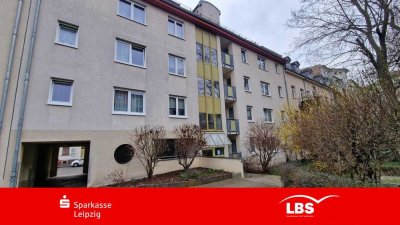 Gute Lage mit Balkon und Stellplatz