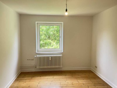 2-Zimmer mit großer Wohnküche *WG-geeignet*