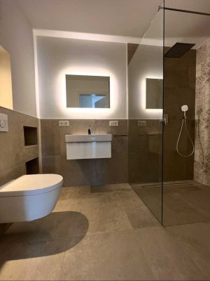 Neuwertige 2- Zimmer-Wohnung mit Terrasse und Garten in Paderborn