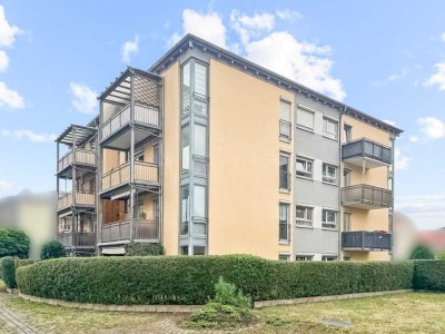 Schöne 4-Zimmer-Wohnung - 90er Jahre-Bau mit Garten und Stellplätzen in gefragter Lage von Flöha
