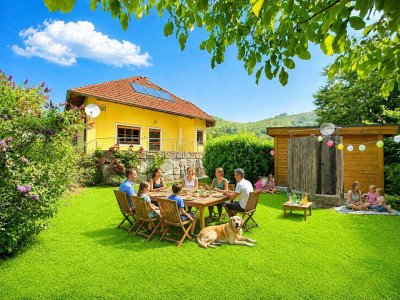 LANDHAUS am Tor zur Wachau | Hochwertig ausgestattet | Doppelgarage | Garten-Sauna | Ausbaureserve