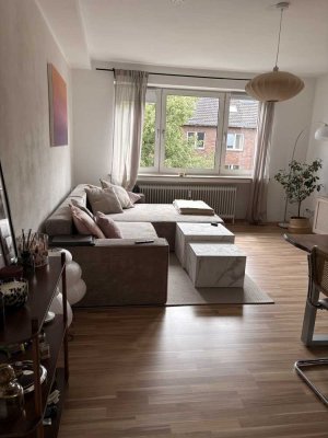 Teilmöblierte 3-Zimmer-Wohnung mit Balkon in der Innenstadt