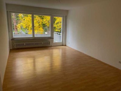 Gemütliche 2-Zimmer-Wohnung (saniert) mit Balkon