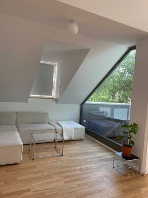 Schöne, ruhige 2,5-Zimmer-Terrassenwohnung mit Balkon und EBK in Halle (Saale)