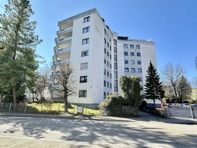 Gepflegte 2-Zimmer Wohnung mit Einbauküche und TG-Stellplatz! Traumweitblick vom Balkon inklusive!