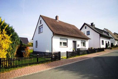 Freistehendes Einfamilienhaus in Sackgassenlage - ruhig, zentral, familienfreundlich
