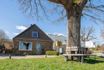 Modernes Wohnen im historischen Kätner-Haus mit traumhaftem Schleiblick