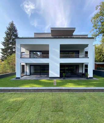 Luxuriöse 3-Zimmer Erdgeschosswohnung mit Garten in Bergisch Gladbach