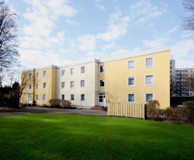Frei ab 01.06.2026! 4-Zimmer-Wohnung im 1. OG mit Loggia in Eversten