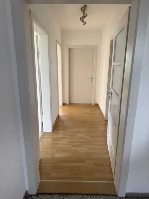 „Gemütliche Erdgeschosswohnung mit großem Garten –Ihr Wohlfühlzuhause!“2 Zimmer-Wohnung in Nersingen