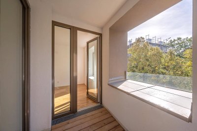 Stadtoase! 2-Zimmer mit westseitiger Loggia und Parkblick