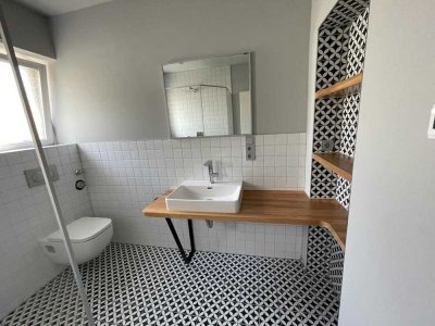 Wunderschöne Altbauwohnung direkt am Neckar