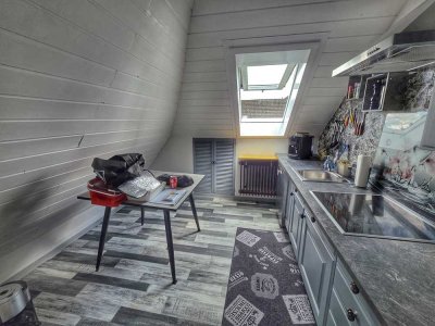 Helle 2-Zimmer Dachgeschosswohnung in Wulfsen