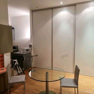 Schönes möbliertes Studio in absoluter Bestlage - befristet, evtl. Verlängerung möglich