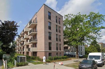 Voll Möbliert 3 Zimmer Neubau Wohnung mit Balkon, Tiefgarage in Hamburg-Stellingen