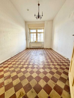 +++bezugsfreie 3 Zimmer-Altbau-Wohnung nahe Treptower Park+++