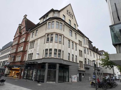 Attraktive 3-ZKB Altbauwohnung in der Bielefelder Fußgängerzone!