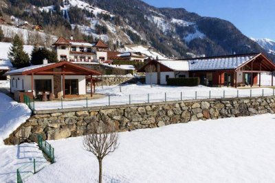 Exklusives Landhaus mit Gästehaus in Großkirchheim / Döllach