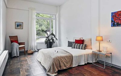 Geschmackvolle, vollständig renovierte 3-Raum-EG-Wohnung in Mönchengladbach