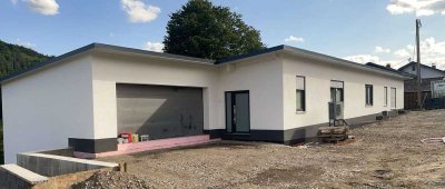 besondere Loftwohnung mit Terrasse und Garage NEUBAU!