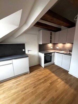 Erstbezug I 2-Zimmer I Einbauküche I Schlafzimmer zum Klostergarten