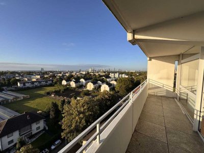 4-ZW mit großen Balkonen und Skyline Blick im 10. OG