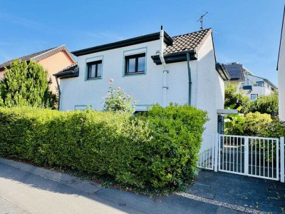 Charmantes Einfamilienhaus, 92 qm WFL mit toller Aufteilung + Garten in begehrter Lage in Bonn-Beuel