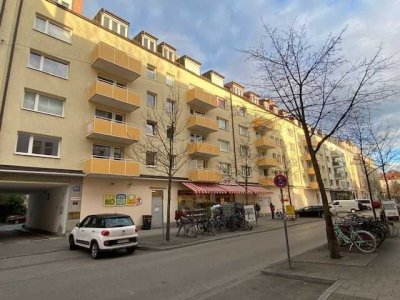 Moderne 3-Zimmer-Wohnung mit Balkon im Westend