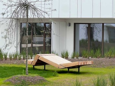 Wohnen mit Flair - Große 3 Zimmer-Wohnung mit Loggia