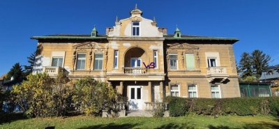 Bestlage- Absolute Rarität! Zentral gelegenes Mehrfamilienhaus auf parkähnlichem Garten auf 1.606 m² Eigengrund!