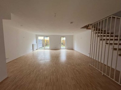 Junge Familien aufgepasst • Tolles Reihenmittelhaus (4 Zimmer) in begehrter Lage von Bemerode
