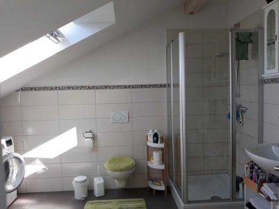 Schöne Dachgeschosswohnung in Bodenkirchen