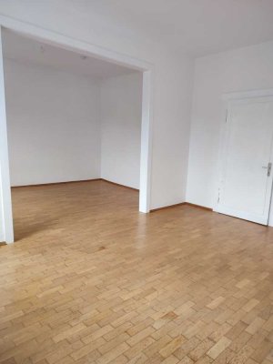 Schöne Altbau 3-Zimmer-Wohnung in Wuppertal 97 qm, frisch renoviert