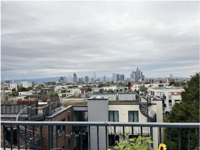 100qm Wohnung in Sachsenhausen mit Dachterasse und Skylineblick