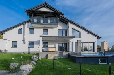 Salzweg: Haus mit 4 Wohnungen, 518 m² Wohnfläche, Neubau-Standard PREISREDUZIERUNG - SONDERPREIS